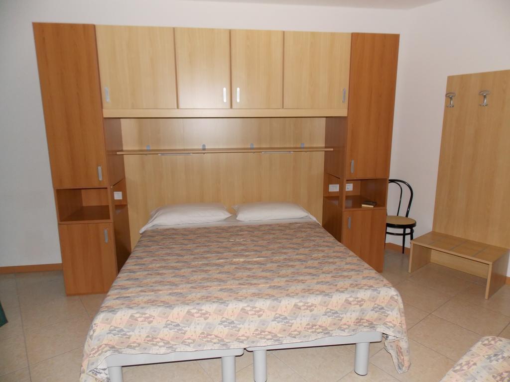 Hotel Colorado Lido di Jesolo Buitenkant foto